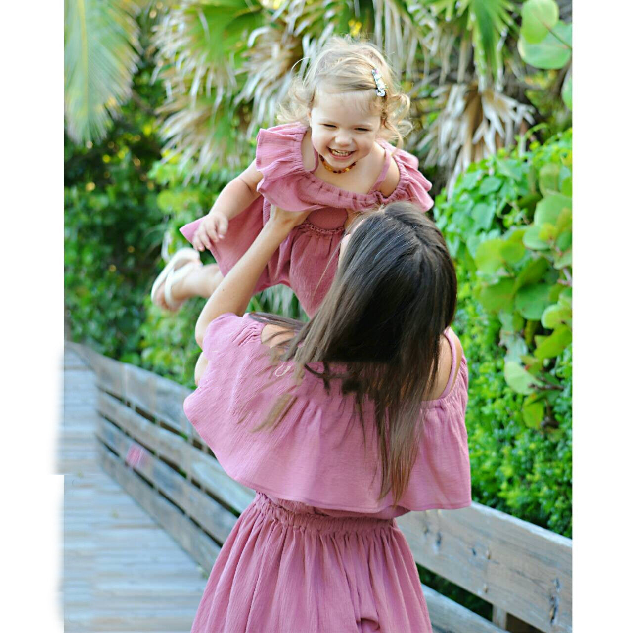 Pleated hanging ruffled dress