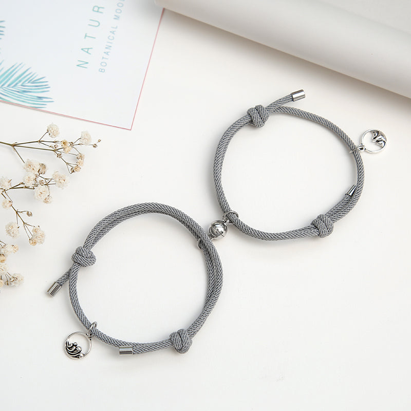 2PCS/SET alloy couple magnetic attraction ball creative Bracelet Stain